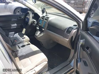 2008 Honda CR-V LX with VIN 3CZRE38368G705279, listed as a IAAI auction lot 41945465 with 280,593 mi miles. Bid and sale history available at carsss.com. Image 5.