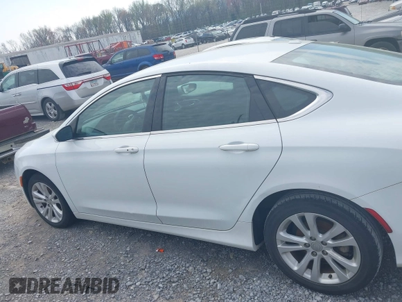 2016 Chrysler 200 Limited with VIN 1C3CCCAB3GN106062, listed as a IAAI auction lot 41900923 with 171,914 mi miles. Bid and sale history available at carsss.com. Image 14.