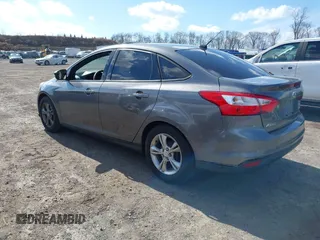 2013 Ford Focus SE with VIN 1FADP3F23DL258546, listed as a IAAI auction lot 41884513 with 156,775 mi miles. Bid and sale history available at carsss.com. Image 3.