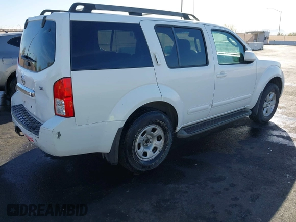 2008 Nissan Pathfinder S with VIN 5N1AR18U38C637073, listed as a IAAI auction lot 41119498 with 155,313 mi miles. Bid and sale history available at carsss.com. Image 4.