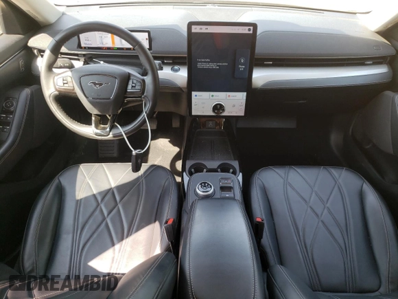 2022 Ford Mustang Mach-E Select z VIN 3FMTK1RM5NMA08890, wystawiony jako Copart lot #53342915 z przebiegiem 45 253 mil mil oraz Szkoda całkowita • Salvage title. Historia ofert i sprzedaży dostępna na DreamBid. Obrazek 8.