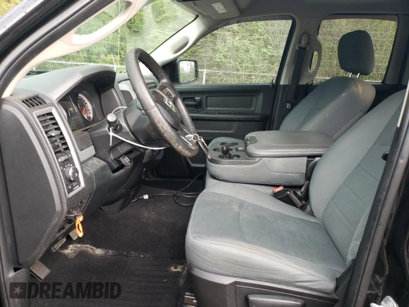 2017 Ram 1500 Express z VIN 1C6RR7FT7HS690036, wystawiony jako Copart lot #55170375 z przebiegiem 56 965 mil mil oraz Szkoda całkowita • Salvage title. Historia ofert i sprzedaży dostępna na DreamBid. Obrazek 7.