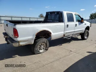 2000 Ford Super Duty F-250 XL with VIN 1FTNW21S9YEA11478, listed as a Copart auction lot 75907414 with 195,203 mi miles and Clean Title. Bid and sale history available at carsss.com. Image 3.