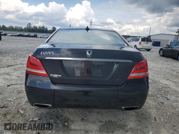 2015 Hyundai Equus Signature z VIN KMHGH4JH6FU098564, wystawiony jako Copart lot #60137525 z przebiegiem 130 144 mil mil oraz Szkoda całkowita • Salvage title. Historia ofert i sprzedaży dostępna na DreamBid. Obrazek 6.