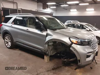 2022 Ford Explorer Platinum с VIN 1FM5K8HW3NNA10499, выставлен на аукционе IAAI как лот 42436872 с пробегом 30 186 миль миль и . История ставок и продаж доступна на DreamBid. Изображение 6.