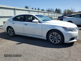 2014 Lexus LS 460 with VIN JTHCL5EF4E5022820, listed as a Copart auction lot 52346385 with 40,862 mi miles and Salvage Title. Bid and sale history available at DreamBid. Image 4.