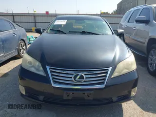 2010 Lexus ES 330 z VIN JTHBK1EGXA2349928, wystawiony jako IAAI lot #41678276 z przebiegiem 222 535 mil mil oraz . Historia ofert i sprzedaży dostępna na DreamBid. Obrazek 12.