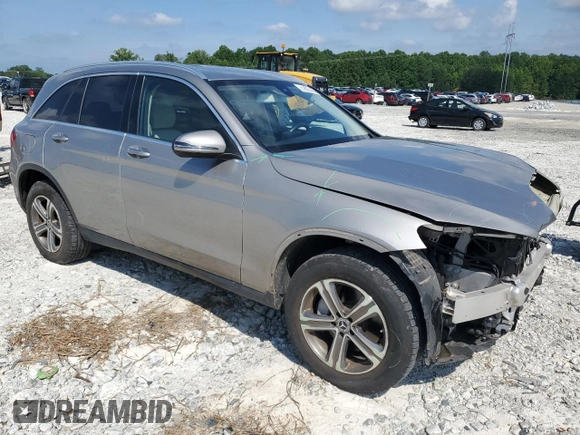 2019 Mercedes-Benz GLC 300 z VIN WDC0G4JB5KV123568, wystawiony jako Copart lot #61897445 z przebiegiem 31 259 mil mil oraz Szkoda całkowita • Salvage title. Historia ofert i sprzedaży dostępna na DreamBid. Obrazek 4.