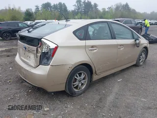 2010 Toyota Prius II z VIN JTDKN3DU0A1034623, wystawiony jako IAAI lot #42177788 z przebiegiem 196 447 mil mil oraz . Historia ofert i sprzedaży dostępna na DreamBid. Obrazek 4.
