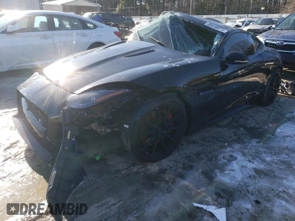 2015 Jaguar F-Type R z VIN SAJWA6DA2FMK13208, wystawiony jako Copart lot #88416875 z przebiegiem Nie podano mil oraz Szkody całkowita. Historia ofert i sprzedaży dostępna na DreamBid. Obrazek 1.