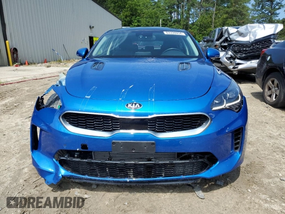 2018 Kia Stinger Premium with VIN KNAE25LA9J6037500, listed as a Copart auction lot 63330054 with 31,234 mi miles and Salvage Title. Bid and sale history available at DreamBid. Image 5.