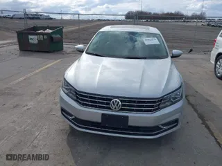 2018 Volkswagen Passat 2.0T SE with VIN 1VWBA7A31JC004790, listed as a IAAI auction lot 41863578 with 60,612 mi miles. Bid and sale history available at carsss.com. Image 12.