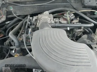 2002 Ford F-150 XLT z VIN 1FTRW08L22KD44845, wystawiony jako IAAI lot #42853220 z przebiegiem 157 989 mil mil oraz . Historia ofert i sprzedaży dostępna na DreamBid. Obrazek 12.