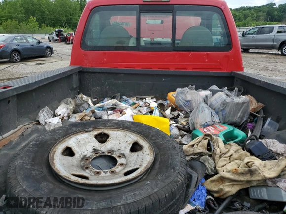 2008 Ford F-250 XL with VIN 1FTNF205X8EC31496, listed as a Copart auction lot 56753985 with 211,427 mi miles and Non repairable. Bid and sale history available at DreamBid. Image 10.
