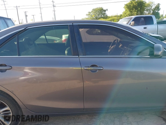 2015 Toyota Camry XLE z VIN 4T1BF1FK7FU880178, wystawiony jako IAAI lot #42537785 z przebiegiem 109 720 mil mil oraz . Historia ofert i sprzedaży dostępna na DreamBid. Obrazek 13.