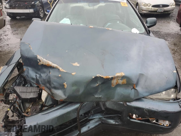 1996 Honda Accord Value with VIN 1HGCD5693TA266021, listed as a Copart auction lot 86699844 with 237,152 mi miles and Salvage Title. Bid and sale history available at DreamBid. Image 11.