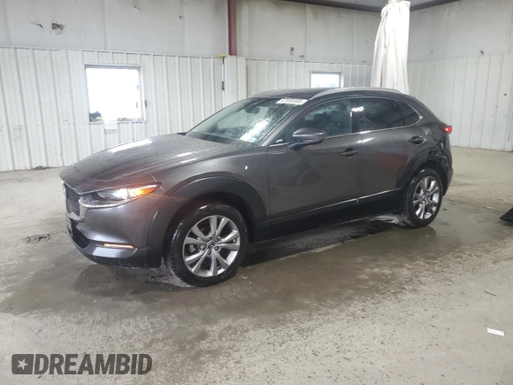 2021 Mazda CX-30 Premium with VIN 3MVDMBDL8MM261593, listed as a Copart auction lot 47950895 with 25,029 mi miles and Salvage Title. Bid and sale history available at carsss.com. Image 1.