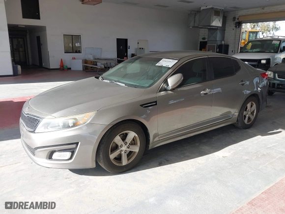 2015 Kia Optima LX with VIN 5XXGM4A77FG415572, listed as a IAAI auction lot 41611627 with 157,836 mi miles. Bid and sale history available at carsss.com. Image 18.