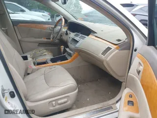 2006 Toyota Avalon XL with VIN 4T1BK36B26U083456, listed as a IAAI auction lot 41758061 with 224,498 mi miles. Bid and sale history available at carsss.com. Image 5.