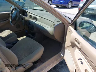 1999 Ford Escort SE z VIN 3FAFP15P9XR164302, wystawiony jako IAAI lot #42379366 z przebiegiem 111 509 mil mil oraz . Historia ofert i sprzedaży dostępna na DreamBid. Obrazek 5.