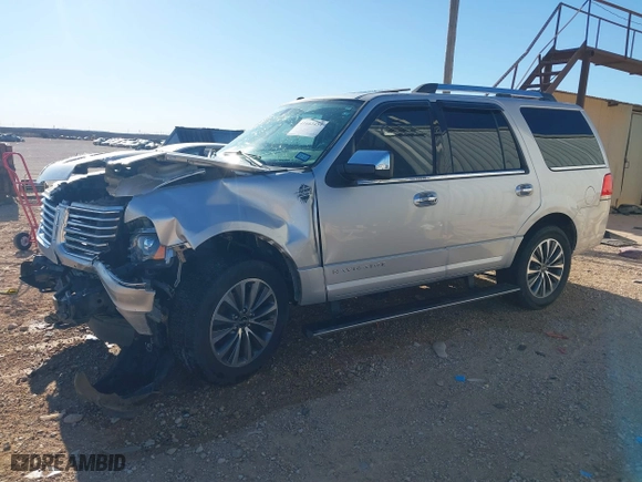 2016 Lincoln Navigator Select with VIN 5LMJJ2HT6GEL08923, listed as a IAAI auction lot 41663454 with 126,199 mi miles. Bid and sale history available at carsss.com. Image 21.