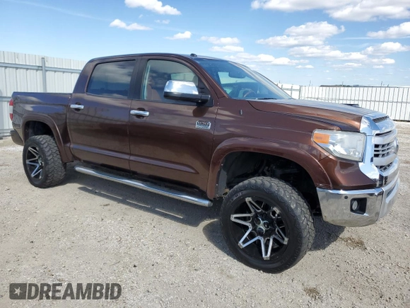 2015 Toyota Tundra Platinum z VIN 5TFAY5F14FX438207, wystawiony jako Copart lot #57484605 z przebiegiem 156 684 mil mil oraz Czysty tytuł • Clean title. Historia ofert i sprzedaży dostępna na DreamBid. Obrazek 4.