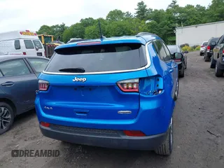 2024 Jeep Compass Latitude with VIN 3C4NJDBN9RT606397, listed as a IAAI auction lot 42533102 with 30,835 mi miles and . Bid and sale history available at DreamBid. Image 16.