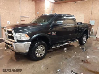 2018 Ram 2500 Tradesman with VIN 3C6UR5CJ5JG277725, listed as a IAAI auction lot 41577938 with 81,262 mi miles. Bid and sale history available at carsss.com. Image 17.