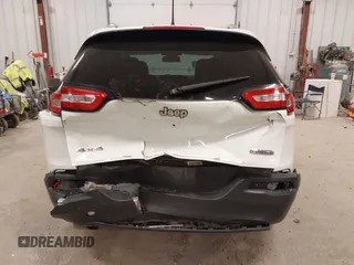 2017 Jeep Cherokee Latitude с VIN 1C4PJMCB2HW545464, выставлен на аукционе IAAI как лот 42043512 с пробегом 134 473 миль миль и . История ставок и продаж доступна на DreamBid. Изображение 16.