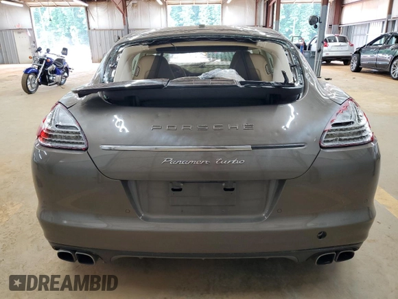2010 Porsche Panamera Turbo z VIN WP0AC2A73AL090361, wystawiony jako Copart lot #59045905 z przebiegiem Nie podano mil oraz Czysty tytuł • Clean title. Historia ofert i sprzedaży dostępna na DreamBid. Obrazek 6.