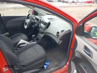 2013 Chevrolet Sonic LT with VIN 1G1JC6SB2D4179193, listed as a IAAI auction lot 41764370 with 201,073 mi miles. Bid and sale history available at carsss.com. Image 5.
