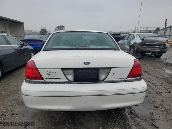 2005 Ford Crown Victoria LX with VIN 2FAFP74W95X166593, listed as a Copart auction lot 80544294 with 178,591 mi miles and Clean Title. Bid and sale history available at carsss.com. Image 6.