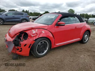 2012 Volkswagen Beetle 2.5L w/Sound/Nav с VIN 3VW5P7AT6CM800335, выставлен на аукционе Copart как лот 57896725 с пробегом 93 983 миль миль и Списание • Salvage title. История ставок и продаж доступна на DreamBid. Изображение 1.