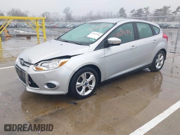 2013 Ford Focus SE with VIN 1FADP3K27DL258264, listed as a IAAI auction lot 41469494 with 184,869 mi miles. Bid and sale history available at carsss.com. Image 2.