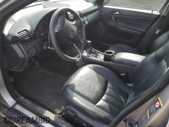 2006 Mercedes-Benz C with VIN WDBRF54J56F732974, listed as a Copart auction lot 49057985 with 208,484 mi miles and Clean Title. Bid and sale history available at DreamBid. Image 7.