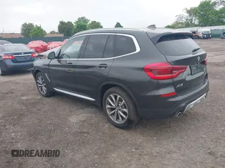 2019 BMW X3 xDrive30i z VIN 5UXTR9C56KLD92631, wystawiony jako IAAI lot #42200178 z przebiegiem 38 666 mil mil oraz . Historia ofert i sprzedaży dostępna na DreamBid. Obrazek 3.