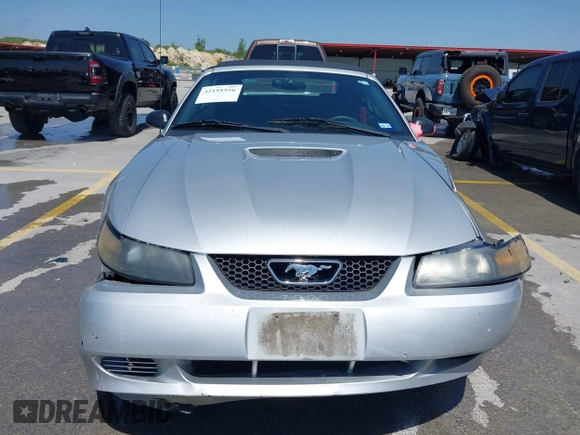 2001 Ford Mustang Deluxe с VIN 1FAFP44451F208230, выставлен на аукционе IAAI как лот 42191956 с пробегом 118 287 миль миль и . История ставок и продаж доступна на DreamBid. Изображение 12.