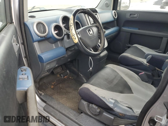 2005 Honda Element EX with VIN 5J6YH18685L015615, listed as a Copart auction lot 43807485 with 306,146 mi miles and Salvage Title. Bid and sale history available at DreamBid. Image 8.