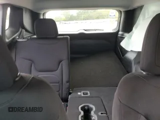 2022 Jeep Renegade Latitude z VIN ZACNJDB10NPN70675, wystawiony jako Copart lot #60787825 z przebiegiem 46 865 mil mil oraz Szkoda całkowita • Salvage title. Historia ofert i sprzedaży dostępna na DreamBid. Obrazek 10.