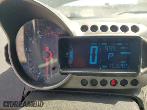 2015 Chevrolet Sonic LT with VIN 1G1JC5SH6F4134436, listed as a Copart auction lot 52627365 with 153,286 mi miles and Salvage Title. Bid and sale history available at DreamBid. Image 9.