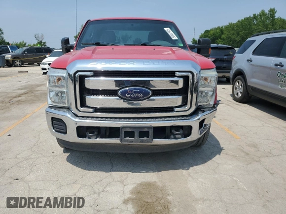 2015 Ford F-250 XLT with VIN 1FT7X2A6XFEB86490, listed as a Copart auction lot 59907905 with 353,692 mi miles and Salvage title. Bid and sale history available at DreamBid. Image 5.