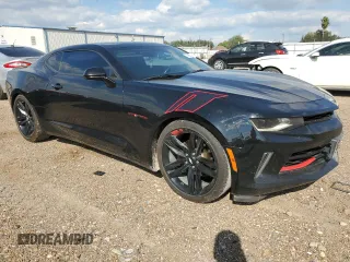 2018 Chevrolet Camaro 2LT with VIN 1G1FD1RX9J0139073, listed as a Copart auction lot 72998054 with 106,415 mi miles and Salvage Title. Bid and sale history available at carsss.com. Image 4.