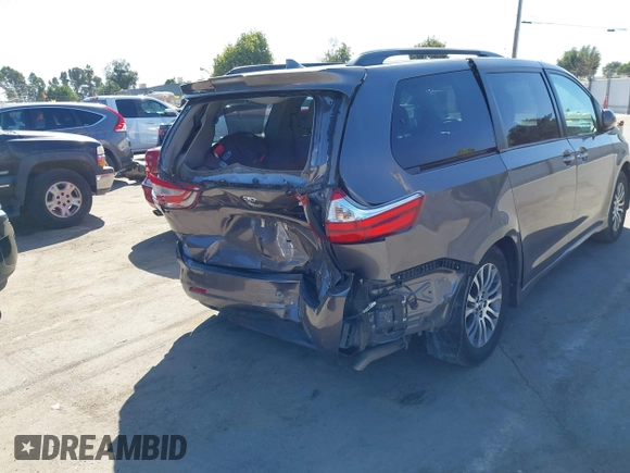 2018 Toyota Sienna XLE Auto Access Seat with VIN 5TDYZ3DC9JS910954, listed as a IAAI auction lot 42508405 with 90,029 mi miles and . Bid and sale history available at DreamBid. Image 6.