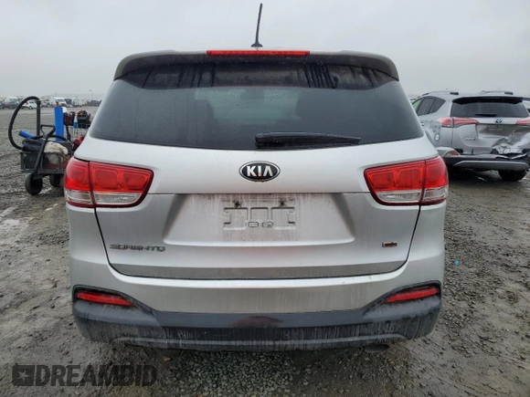 2016 Kia Sorento LX with VIN 5XYPG4A35GG119421, listed as a Copart auction lot 45376085 with 118,005 mi miles and Clean Title. Bid and sale history available at DreamBid. Image 6.
