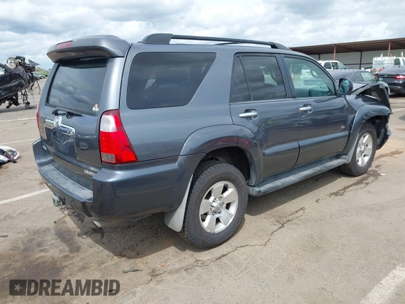 2006 Toyota 4Runner SR5 with VIN JTEZU14RX60080664, listed as a IAAI auction lot 41982517 with 205,749 mi miles and . Bid and sale history available at DreamBid. Image 4.