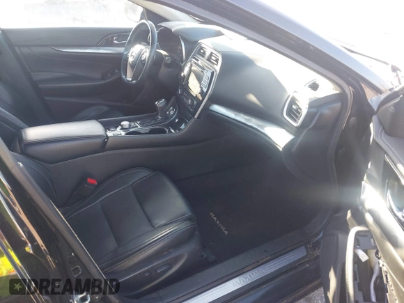 2021 Nissan Maxima SV z VIN 1N4AA6CV0MC512167, wystawiony jako IAAI lot #41692145 z przebiegiem 63 680 mil mil oraz . Historia ofert i sprzedaży dostępna na DreamBid. Obrazek 5.