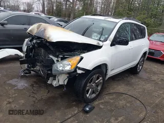 2011 Toyota RAV4 Sport with VIN 2T3RF4DVXBW133575, listed as a IAAI auction lot 41781017 with 1 mi miles. Bid and sale history available at carsss.com. Image 2.