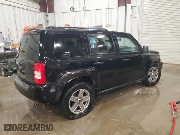 2007 Jeep Patriot Sport with VIN 1J8FF28W67D345719, listed as a Copart auction lot 42592055 with 118,277 mi miles and Salvage Title. Bid and sale history available at DreamBid. Image 3.