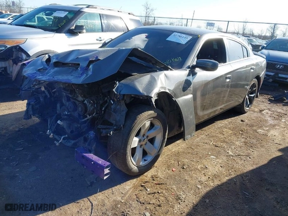 2016 Dodge Charger SE with VIN 2C3CDXBG3GH173414, listed as a IAAI auction lot 41786140 with 1 mi miles. Bid and sale history available at carsss.com. Image 2.