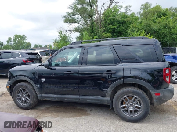 2025 Ford Bronco Sport Big Bend with VIN 3FMCR9BN9SRE31287, listed as a IAAI auction lot 42777401 with 6,880 mi miles and . Bid and sale history available at DreamBid. Image 14.